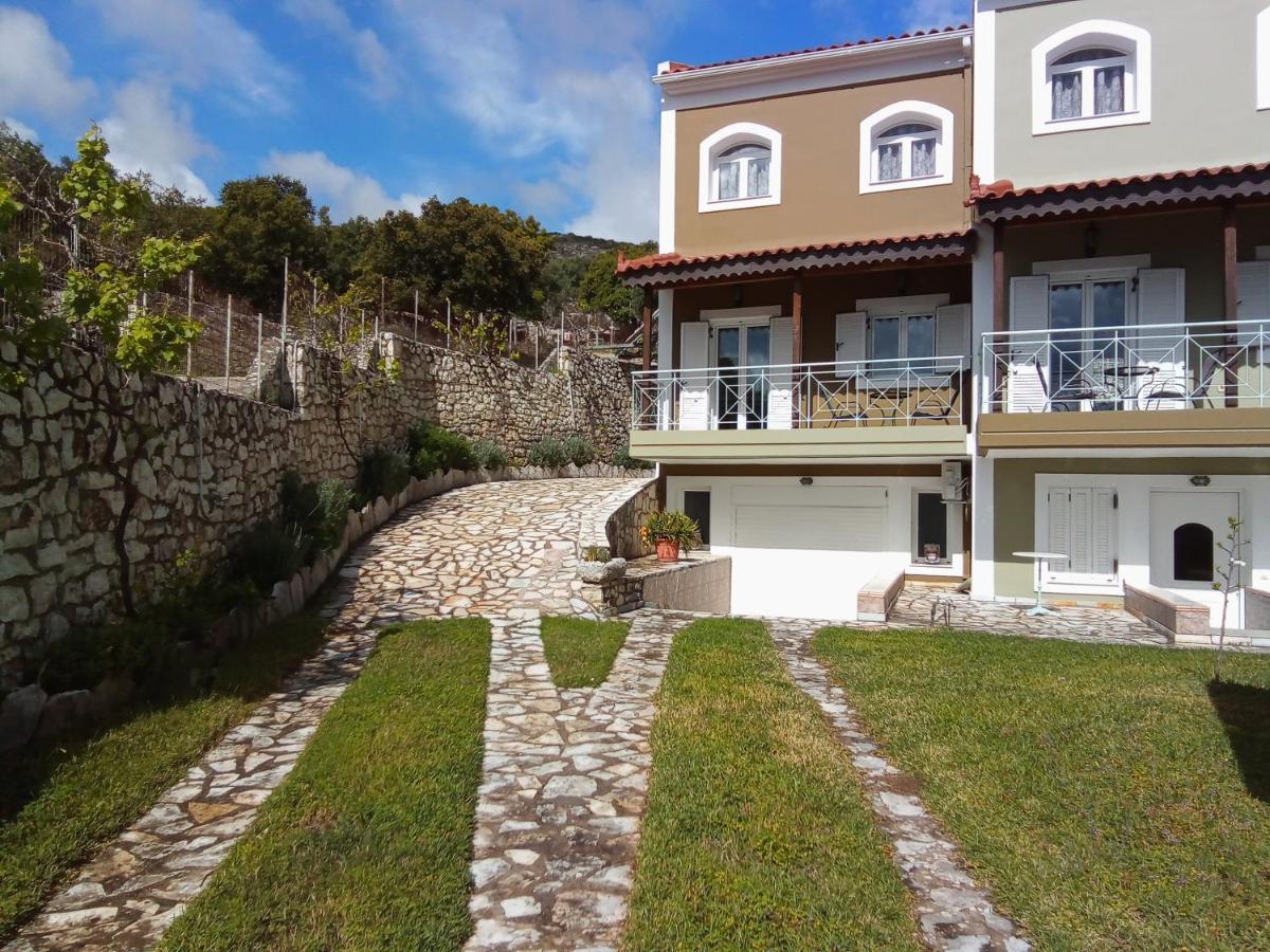 Agia EfimiaDogis Retreatアパートメント エクステリア 写真
